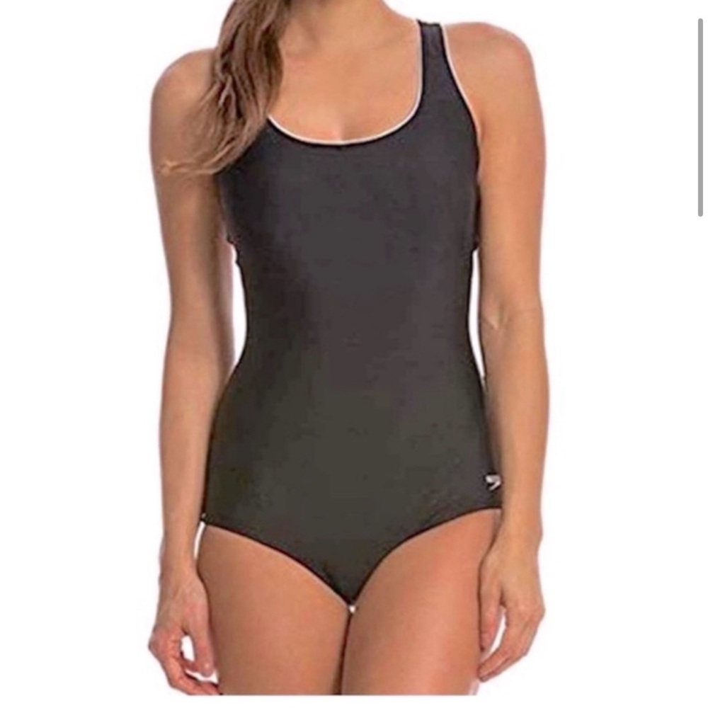 Speedo Womens Ultraback One Piece
Swimsuit Black with White Piping